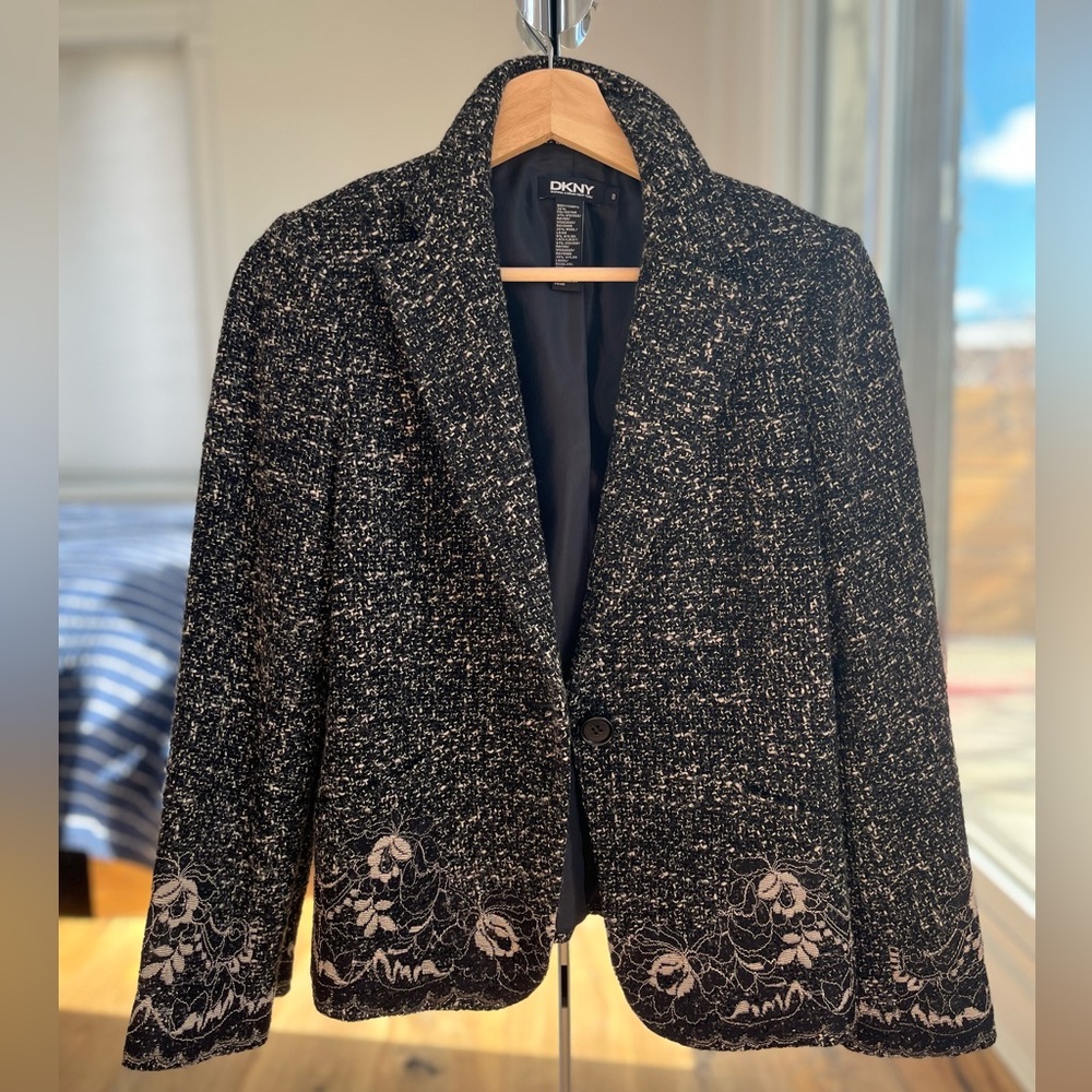 DKNY vintage tweed blaser